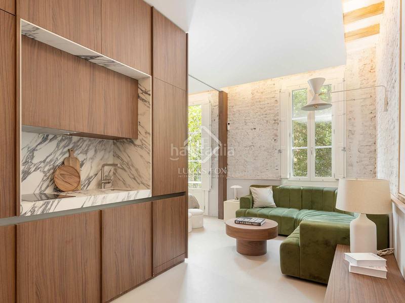 Foto 535b44d1-6e7b-411b-842f-6c4b93784228. Piso  en excelentes condiciones de 2 dormitorios en venta en Sant Antoni, en Barcelona