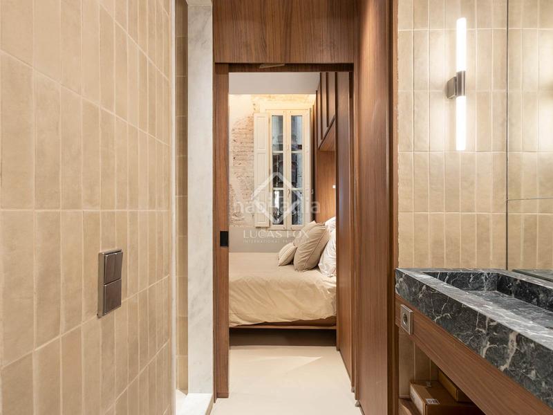 Foto e27c5972-51c0-46d3-b0fd-22a441c7e8bb. Piso  en excelentes condiciones de 2 dormitorios en venta en Sant Antoni, en Barcelona