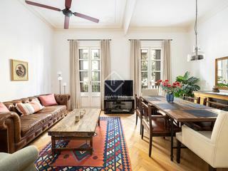 Location Appartement à Dreta de l´Eixample. En alquiler piso de dos dormitorios en excelentes condiciones en