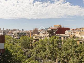 Ático en Dreta de l´Eixample. Ático de lujo en venta en passeig de sant joan. cuenta con ampli