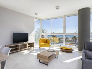 Piso en Diagonal Mar i el Front Marítim del Poblenou. Piso de 3 dormitorios en venta en primera línea de mar, en diago