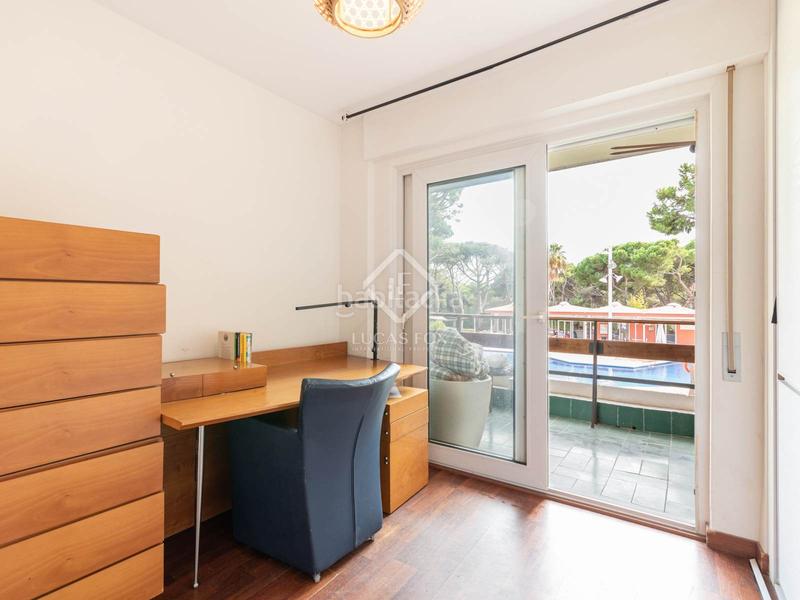 Foto 45dc0a20-2f04-4dc9-8566-bcee64c5a537. Piso  moderno de 118 m con licencia turística en venta en Gavà