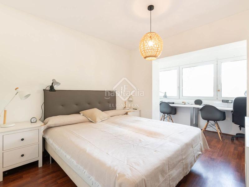 Foto 6f5d5aa9-b666-46d9-8c22-6fa2bd52482a. Piso  moderno de 118 m con licencia turística en venta en Gavà