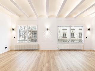 Appartement à Barri de les Corts. En venta piso a estrenar junto a francesc macià, a estrenar y co