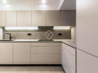 Appartement à Barri de les Corts. En venta piso a estrenar junto a francesc macià, a estrenar y co
