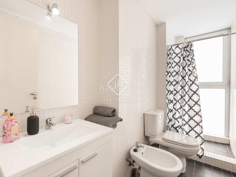 Foto 1e0d144f-4e6b-408e-a09c-33292680cf22. Xalet amb calefacció aparcament piscina a Golf-Can Trabal Sant Cugat del Vallès