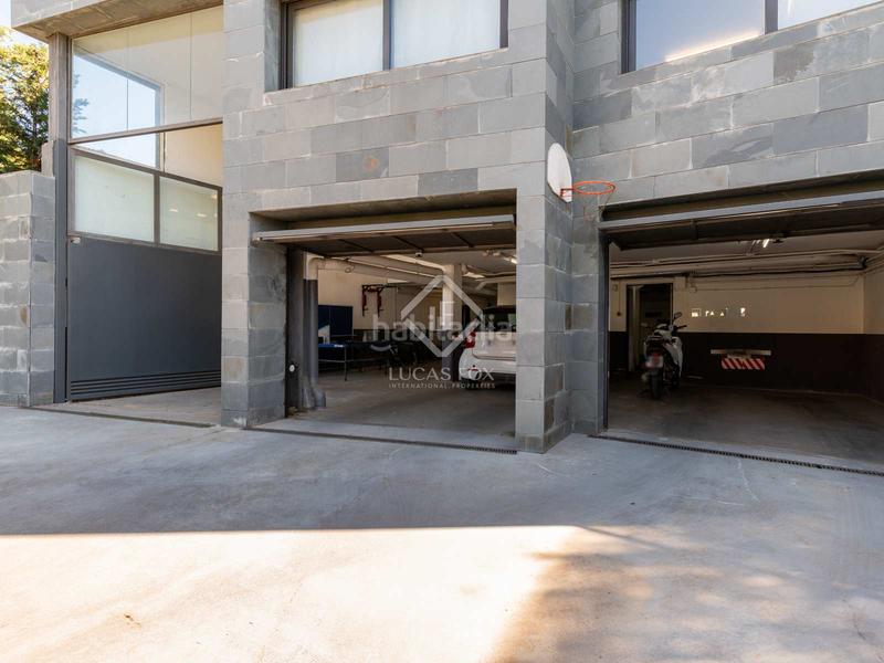 Foto 2867460c-f13e-4c93-b51b-a050844e802b. Xalet amb calefacció aparcament piscina a Golf-Can Trabal Sant Cugat del Vallès