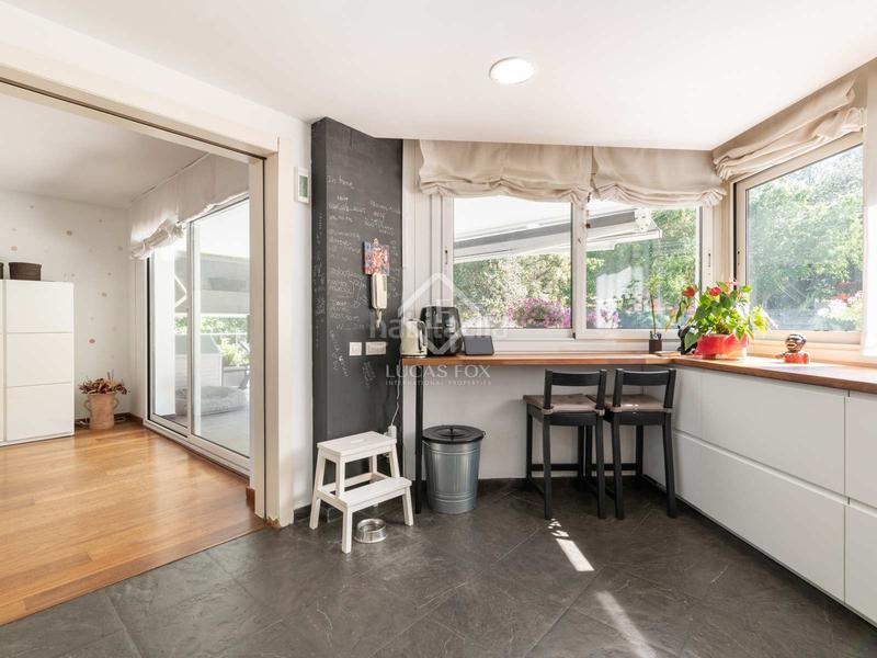 Foto 4d168b1a-6353-4f1b-854f-a86b0e1982e2. Xalet amb calefacció aparcament piscina a Golf-Can Trabal Sant Cugat del Vallès