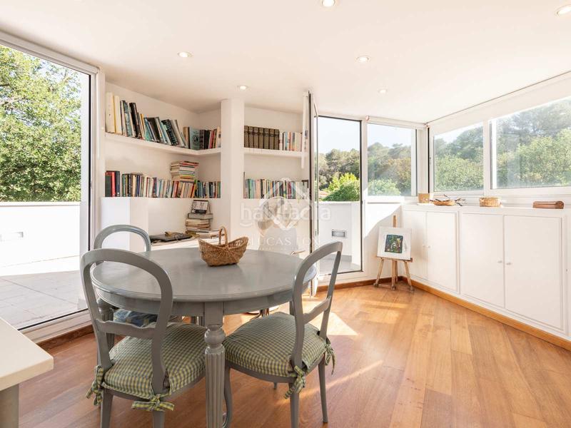 Foto f5f8e270-78b8-4699-838c-e15c95602723. Xalet amb calefacció aparcament piscina a Golf-Can Trabal Sant Cugat del Vallès