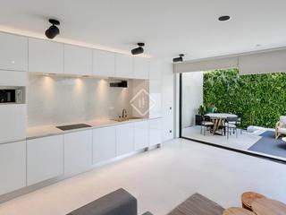 Appartement à Baix Guinardó. En venta espaciosa vivienda de obra nueva de dos dormitorios en