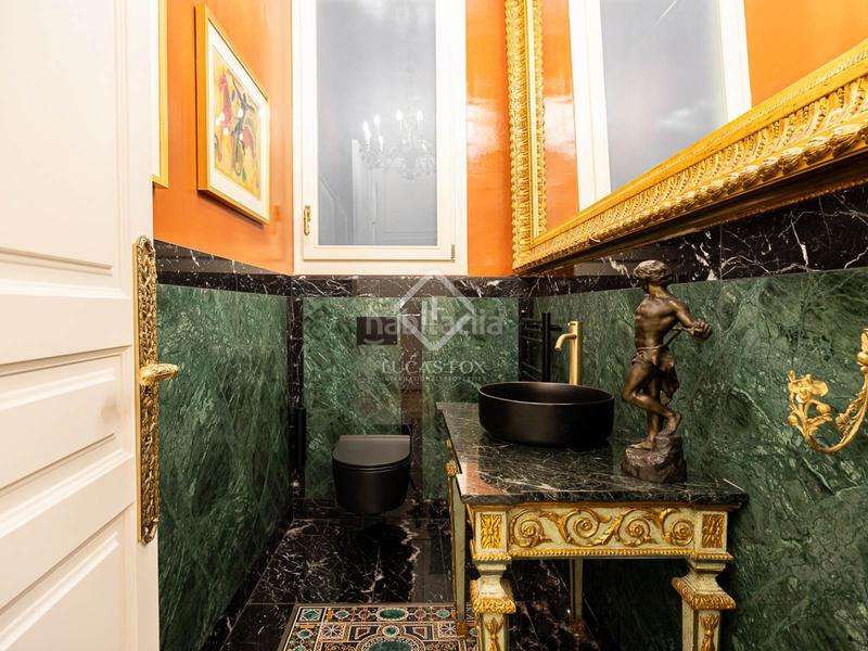 Foto 615bbe1e-be3a-4177-992d-e475fa1db993. Piso  en excelentes condiciones de 4 dormitorios con 12m terraza en venta en eixample izquierdo en Barcelona