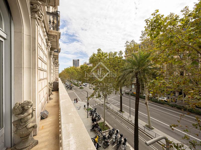 Foto c97f425b-0e3e-41f4-a146-d38a19751e22. Piso  en excelentes condiciones de 4 dormitorios con 12m terraza en venta en eixample izquierdo en Barcelona