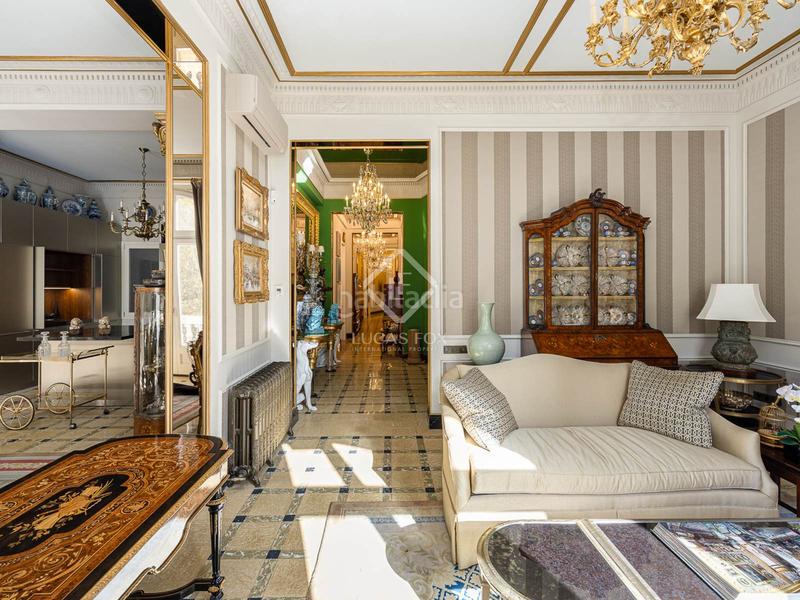 Foto d7ff65ee-65a0-45e1-875e-0285b374315d. Piso  en excelentes condiciones de 4 dormitorios con 12m terraza en venta en eixample izquierdo en Barcelona