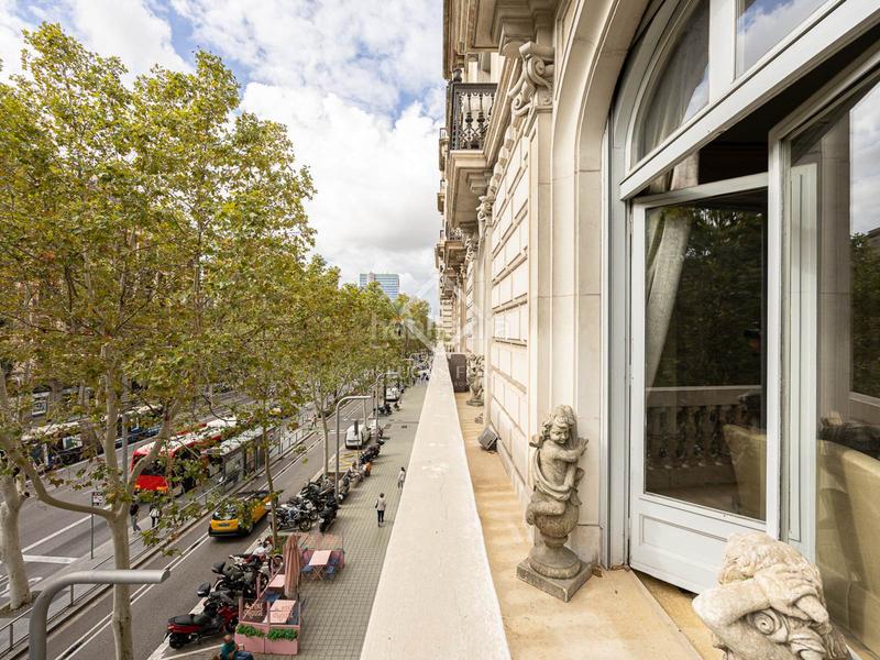 Foto e94cc32d-50a6-477c-9b7d-d9c36b8c440c. Piso  en excelentes condiciones de 4 dormitorios con 12m terraza en venta en eixample izquierdo en Barcelona