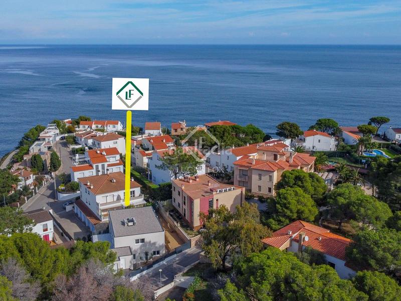 Foto 03ac7645-cfae-4b3e-b12a-255977a7d74c. Chalet casa villa de obra nueva de 8 dormitorios en venta en llanca, costa brava en Llançà