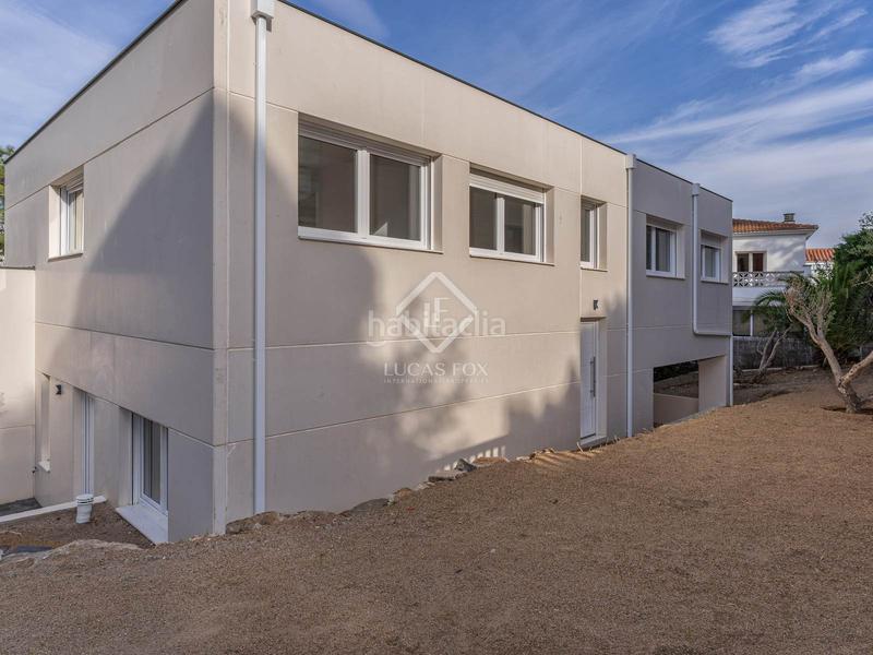 Foto 60801414-482f-47d9-b271-8a4fbff57dc2. Chalet casa villa de obra nueva de 8 dormitorios en venta en llanca, costa brava en Llançà