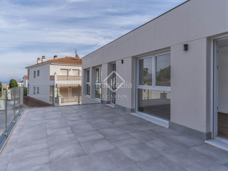 Foto a618e1e7-6681-4558-9606-1359b78a3ee0. Chalet casa villa de obra nueva de 8 dormitorios en venta en llanca, costa brava en Llançà