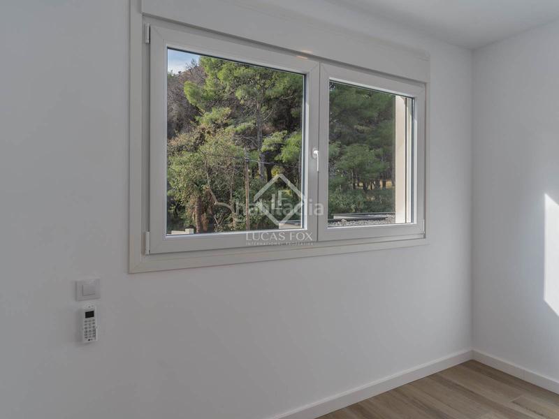 Foto bd69896a-dfb1-44d3-b9b2-bce4bd70cacd. Chalet casa villa de obra nueva de 8 dormitorios en venta en llanca, costa brava en Llançà