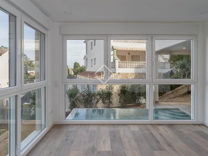 Foto e97a6fac-778d-4bde-aae6-6324a4addd46. Chalet casa villa de obra nueva de 8 dormitorios en venta en llanca, costa brava en Llançà