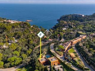 Chalet en Fornells-Aiguablava. Casa moderna de 4 dormitorios con vistas al mar, a menos de 10 m