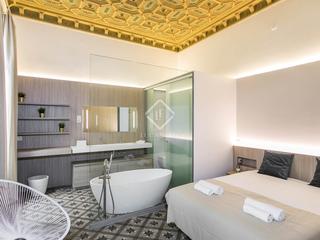 Appartement à Gòtic. Maravilloso piso en excelentes condiciones de 3 dormitorios con