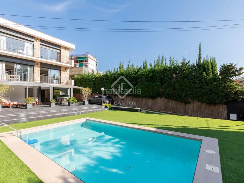 Foto 68f446cb-7f7d-4adf-87c2-98a2d31853b4. Chalet exclusiva casa independiente en venta en poal, en Castelldefels