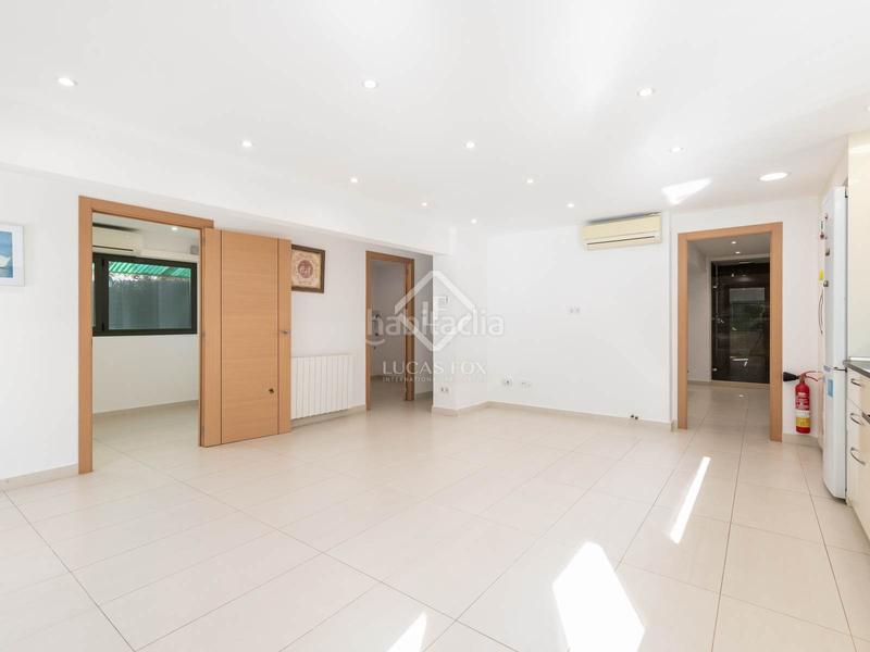 Foto f09e234c-0f3e-4377-a7e8-bc4cdadbf3db. Chalet exclusiva casa independiente en venta en poal, en Castelldefels