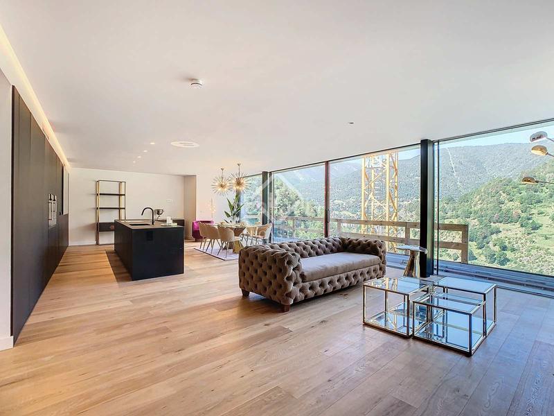 Foto b2964365-2098-4376-a4da-649b581fa51e. Piso exclusivo piso de obra nueva de 2 dormitorios con terraza de 28 m en venta en la parroquia , andorra en Ordino