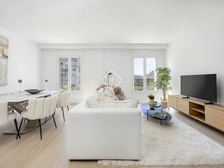 Pis a Dreta de l´Eixample. Piso renovado de 3 dormitorios en venta en eixample derecho, bar