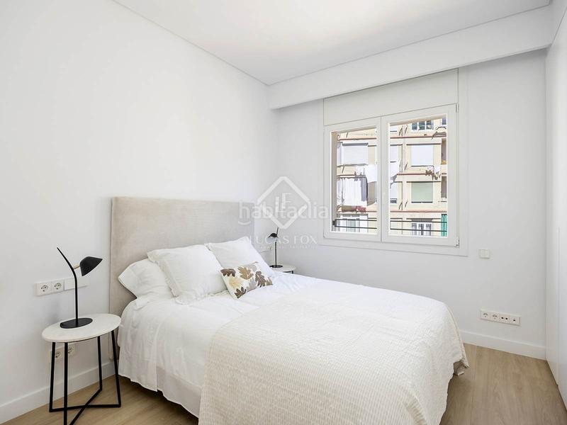 Foto 9e54f234-e75f-4662-80c7-2651736e1ad6. Piso  renovado de 3 dormitorios en venta en eixample derecho, en Barcelona