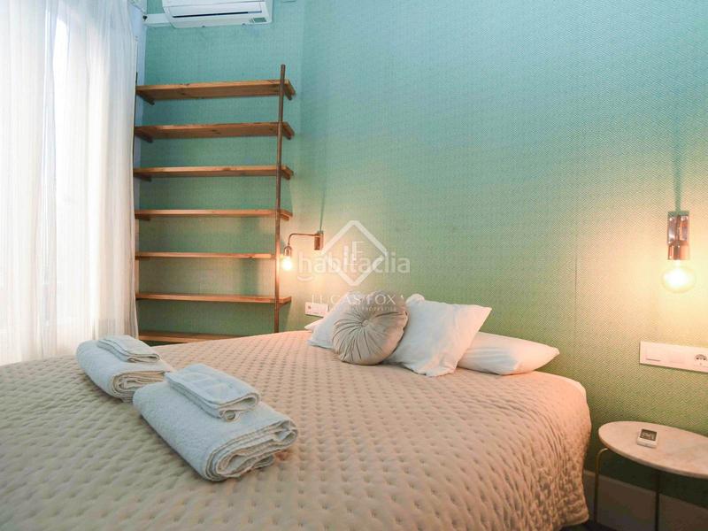 Foto 43609b7a-ed01-41bf-bd0e-2fc8a5a9728c. Piso espectacular propiedad con características únicas de época, techos altos, una terraza de 60m y licencia turística en gràcia, barce en Barcelona