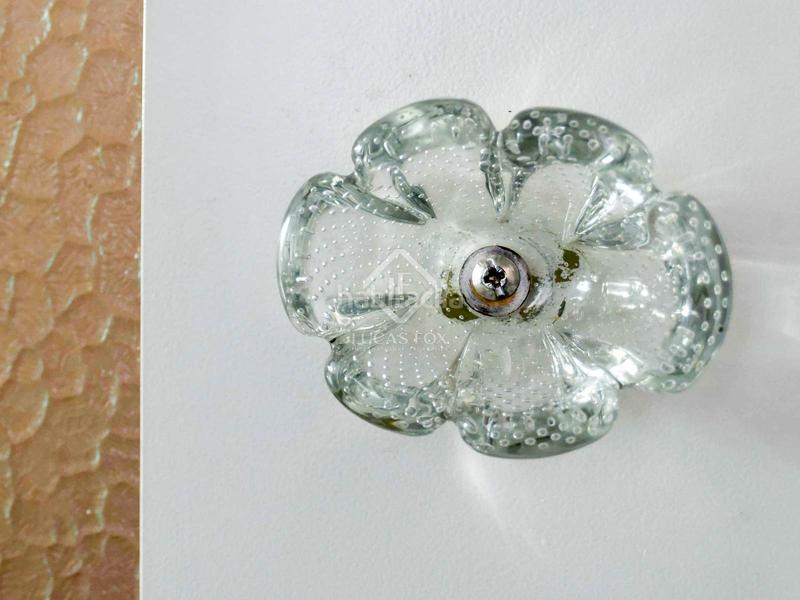 Foto 55bdedf8-765d-4b74-8f4d-71df14e4d69a. Piso espectacular propiedad con características únicas de época, techos altos, una terraza de 60m y licencia turística en gràcia, barce en Barcelona