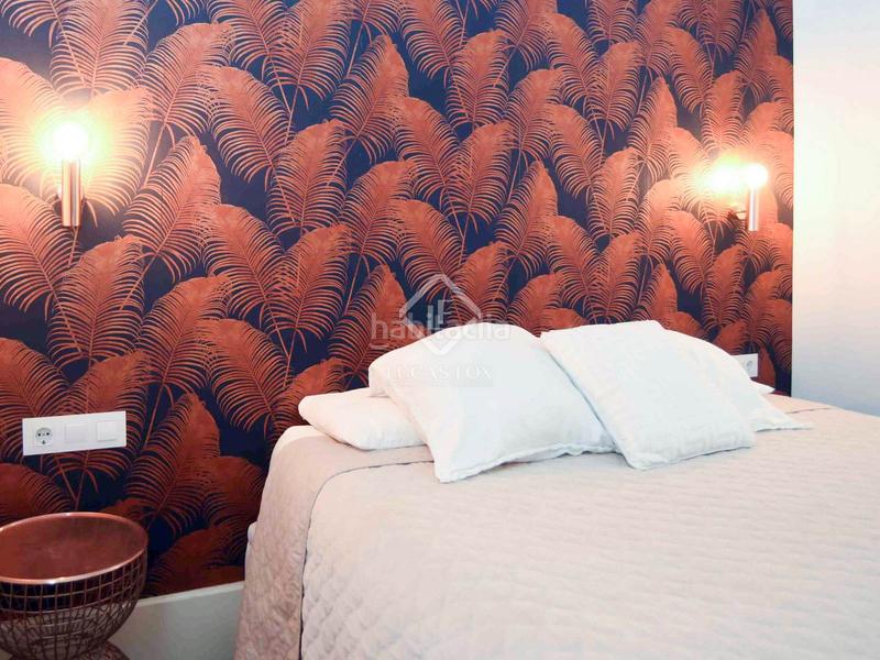 Foto a372cd9e-78e1-434f-ad74-93c2251aa3d5. Piso espectacular propiedad con características únicas de época, techos altos, una terraza de 60m y licencia turística en gràcia, barce en Barcelona