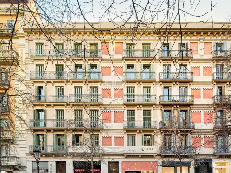Foto 24abee26-906d-4db9-883a-610a5a640172. Ático  de obra nueva de 2 dormitorios con 26m terraza en venta en eixample derecho en Barcelona