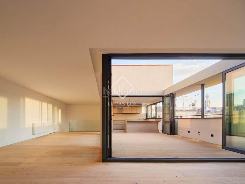 Foto 78c9572f-36aa-4dc1-a747-41fb65a7b387. Ático  de obra nueva de 2 dormitorios con 26m terraza en venta en eixample derecho en Barcelona