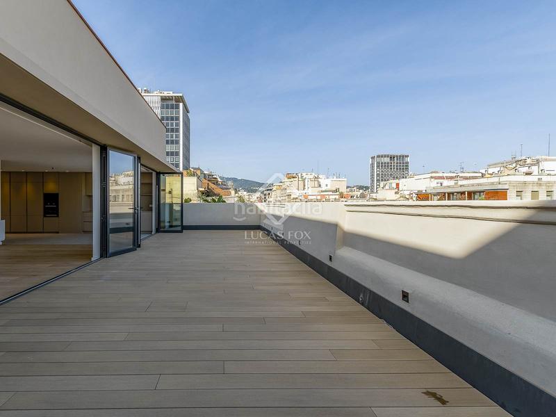 Foto ad292ab4-6056-4de2-86c6-caa40863b21d. Ático  de obra nueva de 2 dormitorios con 26m terraza en venta en eixample derecho en Barcelona