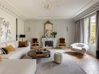Piso en Dreta de l´Eixample. Piso en excelentes condiciones de 4 dormitorios en venta en eixa
