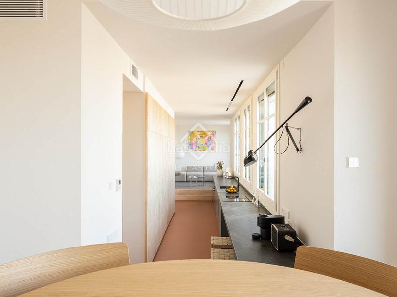 Foto 6462acd2-c618-4522-96f2-be4e7145270a. Affitto attico con riscaldamento in Dreta de l´Eixample Barcelona