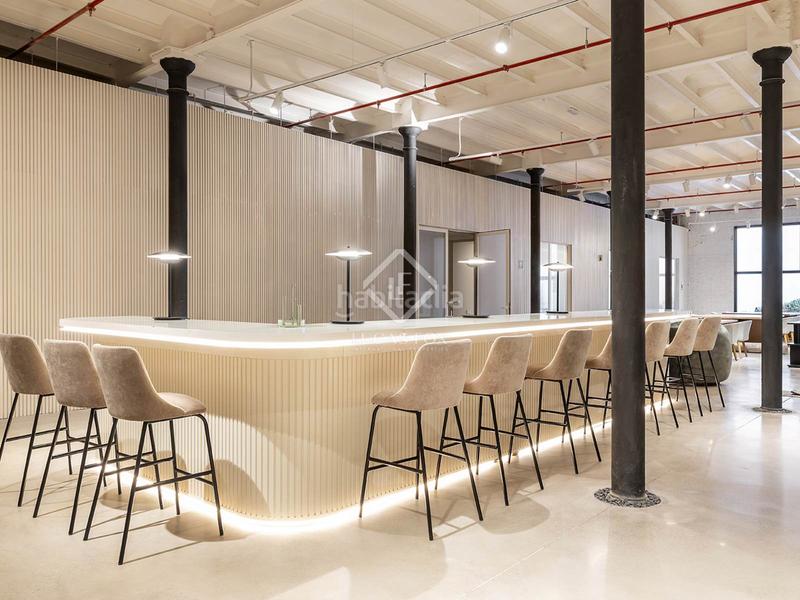 Foto 377bfeba-4f1e-4cd3-9ddf-0f7915f964b7. Location attique avec chauffage dans Dreta de l´Eixample Barcelona