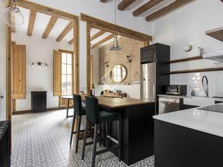 Location Appartement à St. Pere - Sta. Caterina - El Born. Piso excelente de 3 dormitorios en alquiler en el born, barcelon