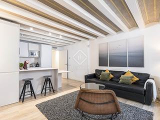 Piso en Gòtic. Piso en excelentes condiciones de 2 dormitorios en venta en góti