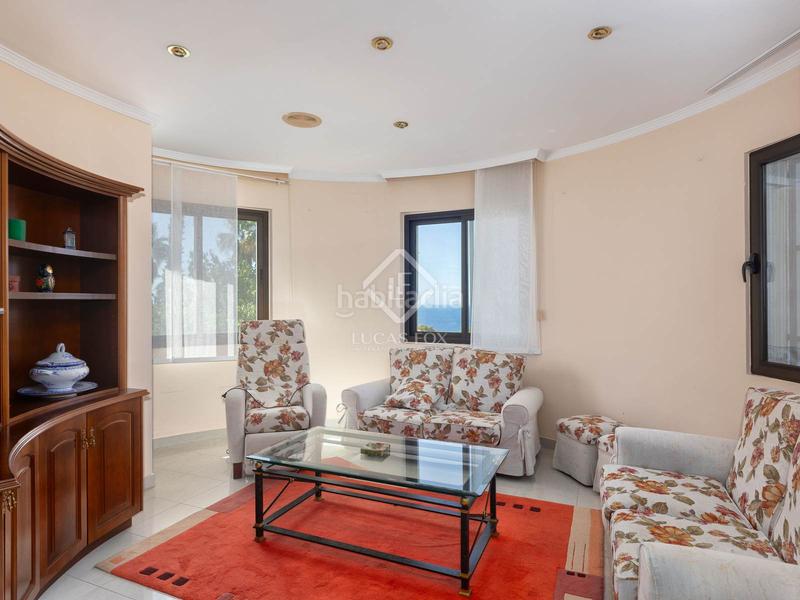 Foto 06234fb4-089a-45f0-9823-05e56c9a6fb6. Chalet con parcheggio piscina in Montgoda Lloret de Mar