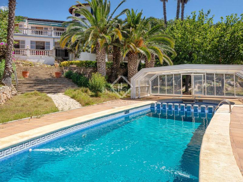 Foto c2059c4b-2f11-45f3-9efa-e89d3ac89755. Chalet con parcheggio piscina in Montgoda Lloret de Mar