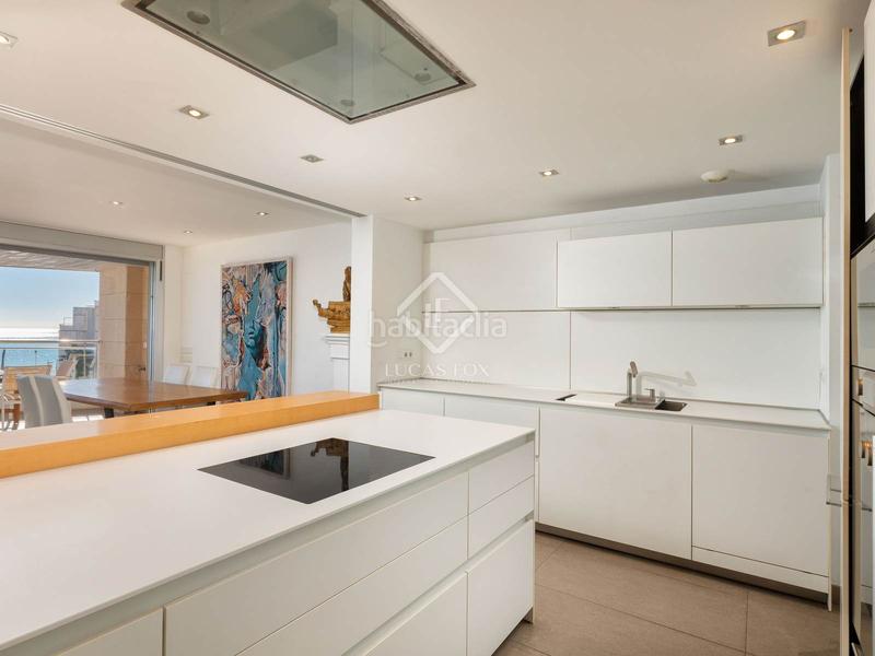 Foto 5f098d6d-307b-4bad-b63b-74121a36bb76. Etagenwohnung mit heizung in Centre Blanes