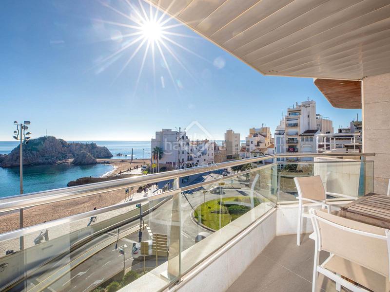 Foto 960af38a-c7d8-40a2-bc6c-26f9a37b4935. Etagenwohnung mit heizung in Centre Blanes