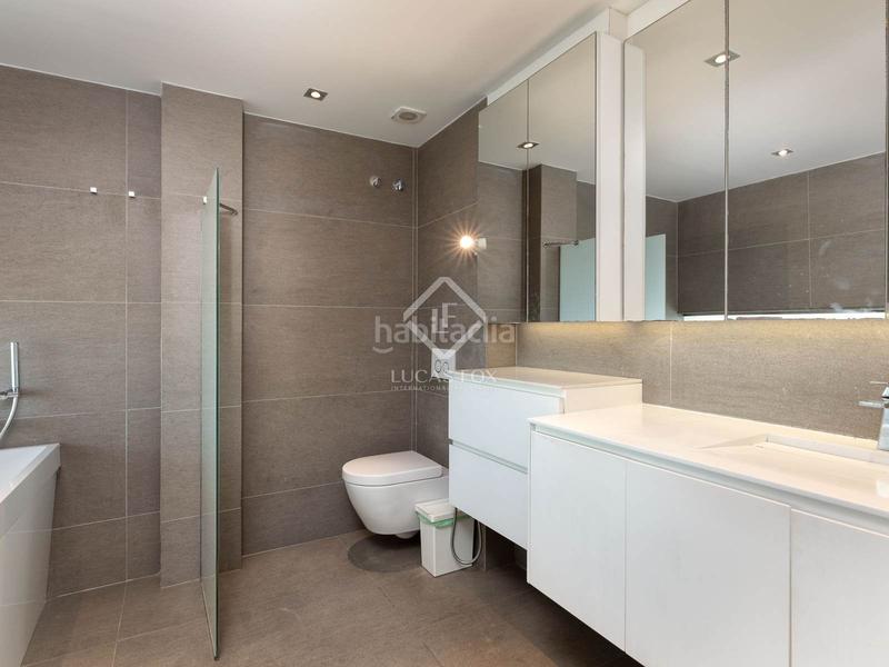 Foto ea1842d1-293c-4f7a-b396-391c9b9a0a34. Etagenwohnung mit heizung in Centre Blanes