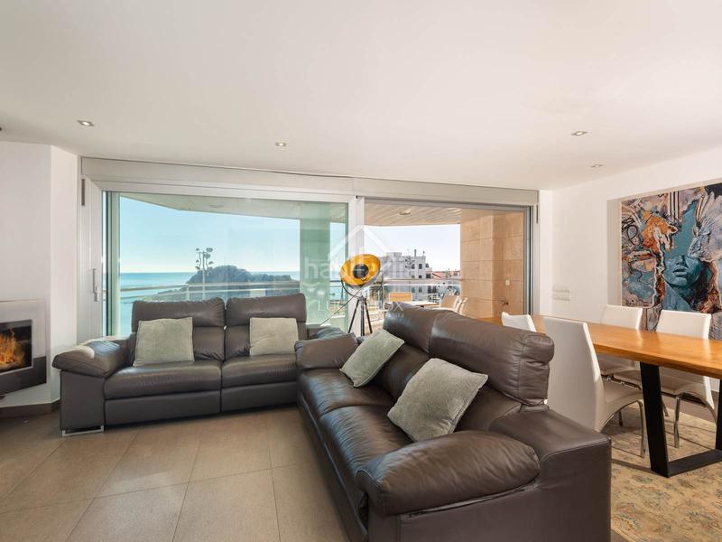 Foto fa05d0bc-40d6-4075-9ff2-ca1e2cdd367b. Etagenwohnung mit heizung in Centre Blanes