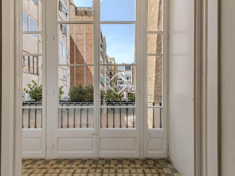 Foto 3f4d8cca-ad2b-47d3-82d3-ab31fbd5cd32. Piso  en excelentes condiciones de 3 dormitorios en venta en eixample izquierdo en Barcelona