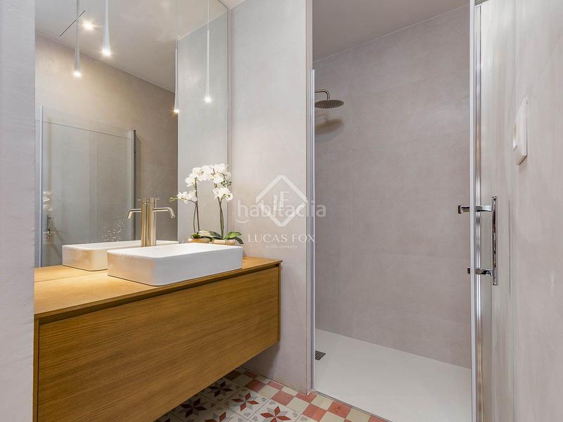 Foto 5bc748e1-8d02-46b7-9284-7e28182ba790. Piso  en excelentes condiciones de 3 dormitorios en venta en eixample izquierdo en Barcelona