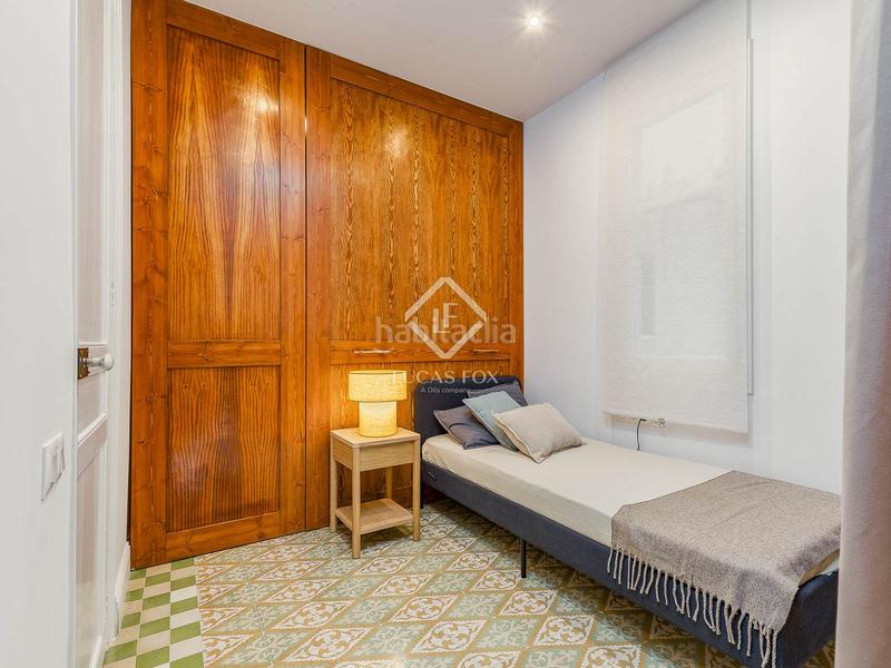 Foto 7f6b1a2b-dcd6-406c-a050-01308addc258. Piso  en excelentes condiciones de 3 dormitorios en venta en eixample izquierdo en Barcelona